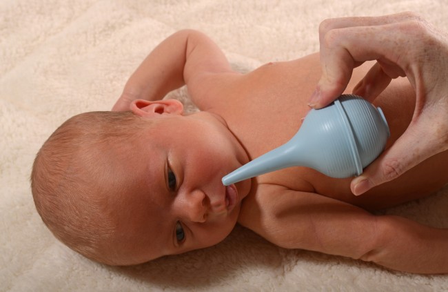 how to help your baby through his first cold