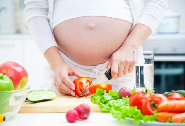 dietary tips to deal with pregnancy discomforts