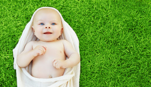 benefits of swaddling